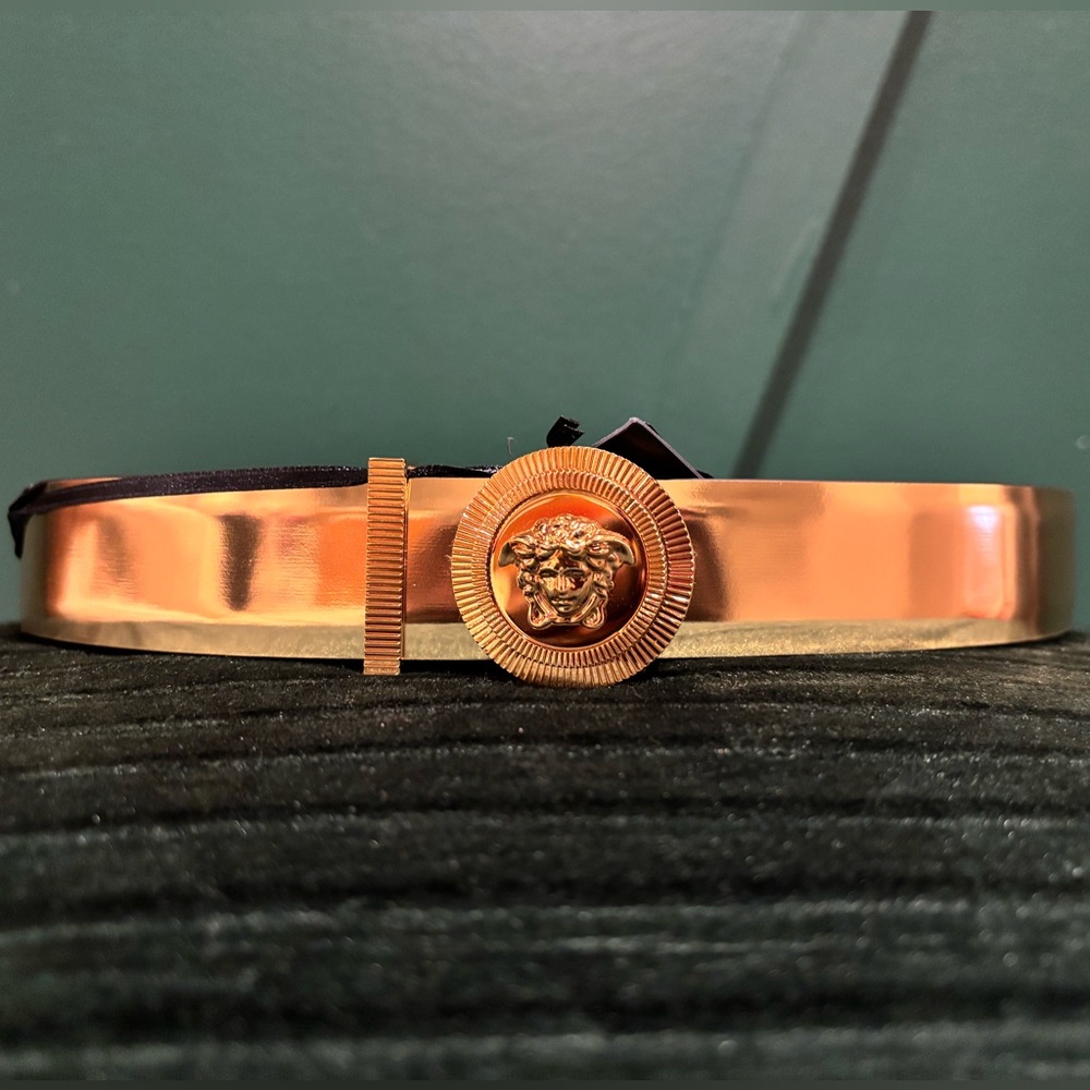 NWT Authentic Versace Medusa Belt in Gold Size 90